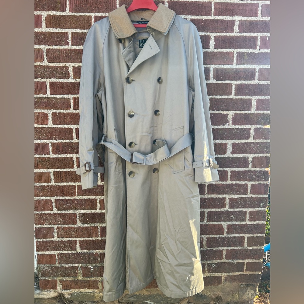 Jos A Bank Flannel Lined Double Breasted Belted Trench Coat Size 44 Regular